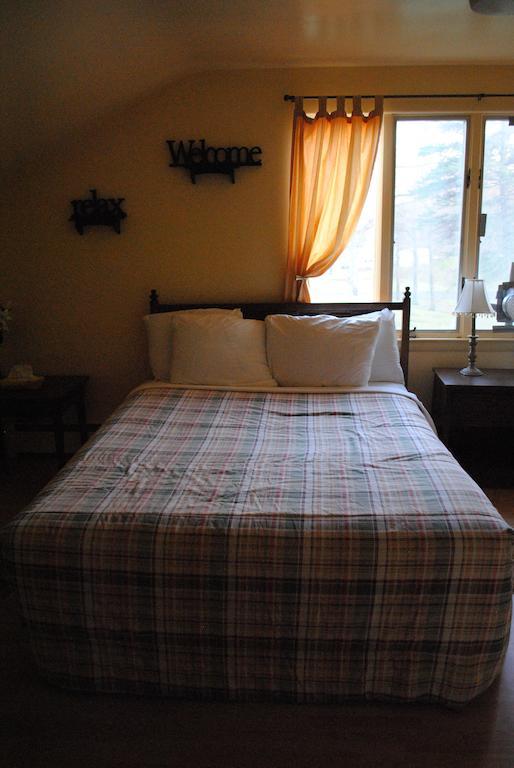 Camp Inn Lodge Oscoda Quarto foto